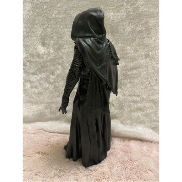 Star Wars Kylo Ren action figure - Picture 3 of 7